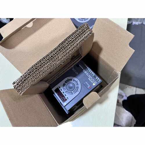 议价全新海利普变频器HLPC1000D7521P20维修