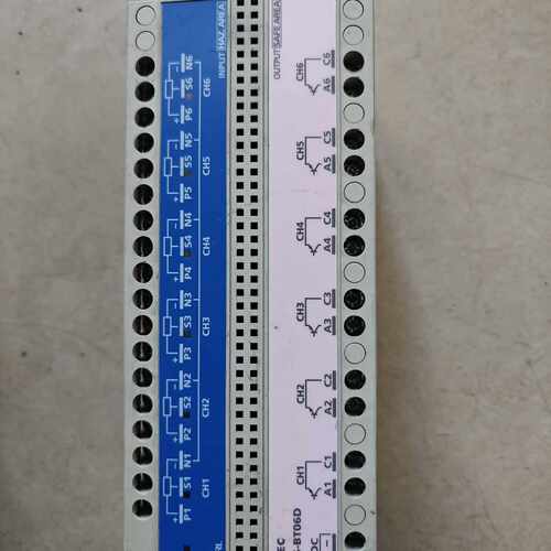 溢价-IDEC和泉继电器安全栅eb35-bt06d  成色如图，实