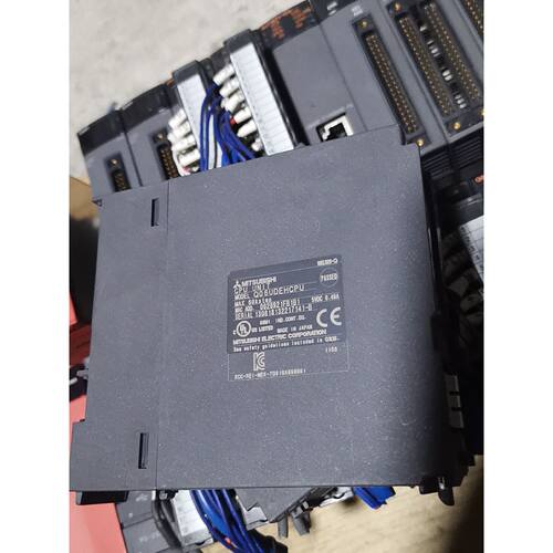 Q06UDEHCPU价格1300成色9新Q06HCPU成拍前询价下单