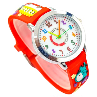 男童可爱汽车石英手表幼童校车柔软不伤手电子表幼儿园儿童玩具表