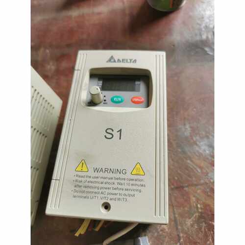 询价下单台达变频器VFD002S21A  220V 0.4KW