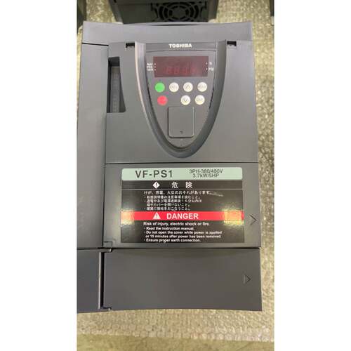 在线议价清仓处理东芝变频器VFPS1-4037PL-WN1 3.7K