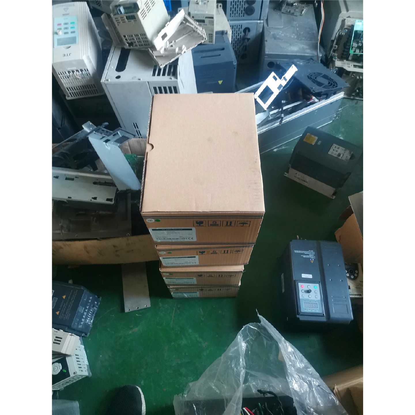 议价全新东元伺服电机套装JSD其它元器件