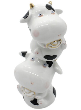 景德镇可爱风牛年吉祥物桌面摆件