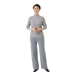 TENGS滕氏秋冬女装半高领修身竖条纹理浅灰色绵羊毛针织基础衫