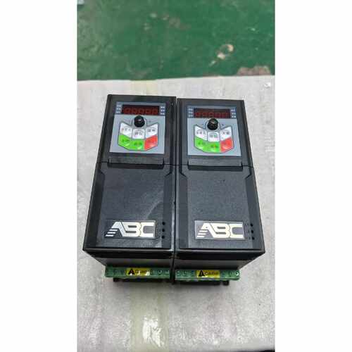 全新ABC变频器AD800Y-4T2D2-PUCU