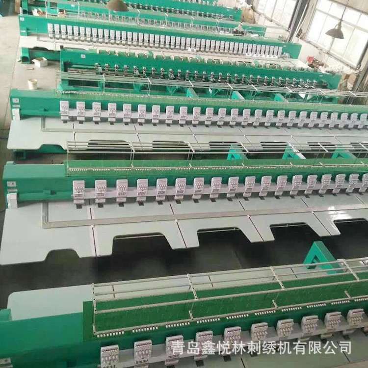 服装布贴特种绣亮片机电脑绣精美绣花贴山东厂家直销大小型刺绣机