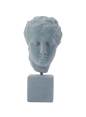 维纳斯艺术风样板房间设计师雕像