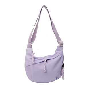 多巴胺斜挎包女款2026新款轻便大容量饺子包包单肩背包上班通勤包