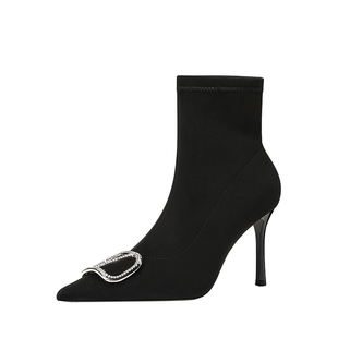 今年流行爆款黑色高跟短靴女款秋冬简约尖头弹力瘦瘦靴加绒袜靴子