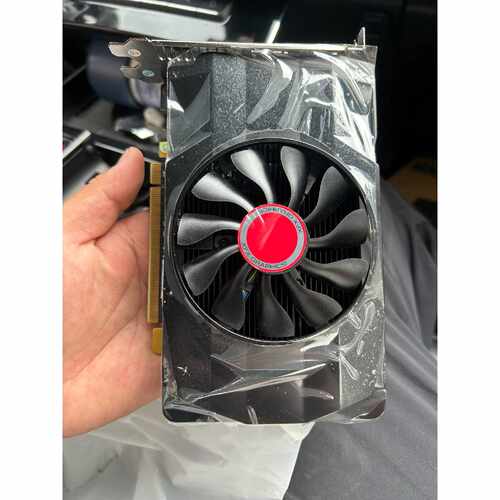 讯景RX550 4G显卡，四屏版，带4个HDMI接口，未