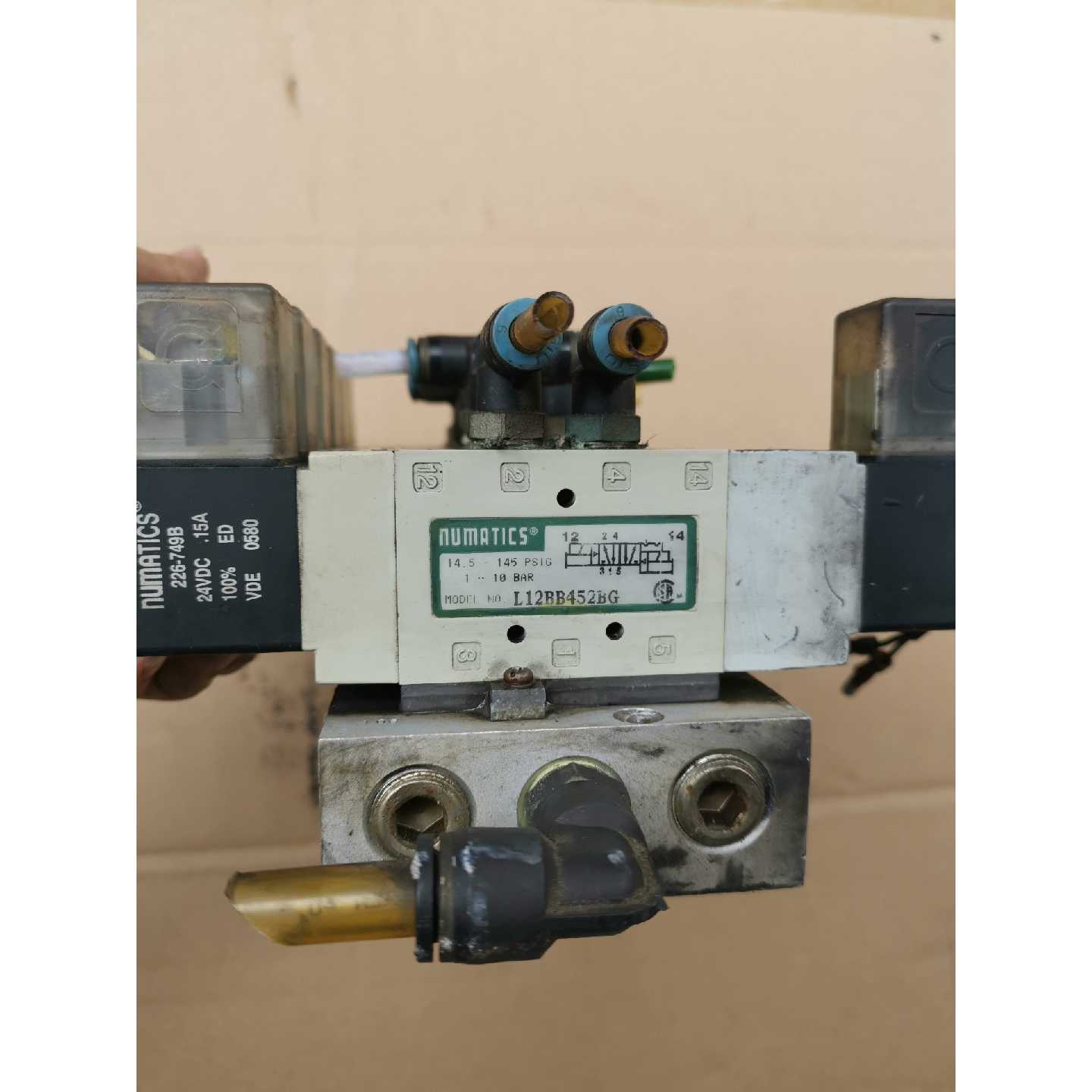 议价NUMATICS电磁阀L12BA400BG,L12BB452