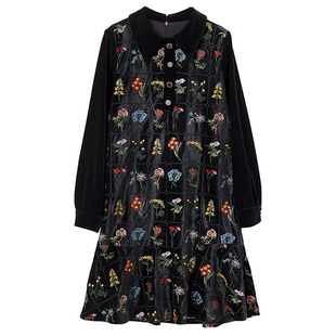 宝诗黎翻领丝绒拼接刺绣连衣裙2026春季气质重工洋气长袖休闲裙