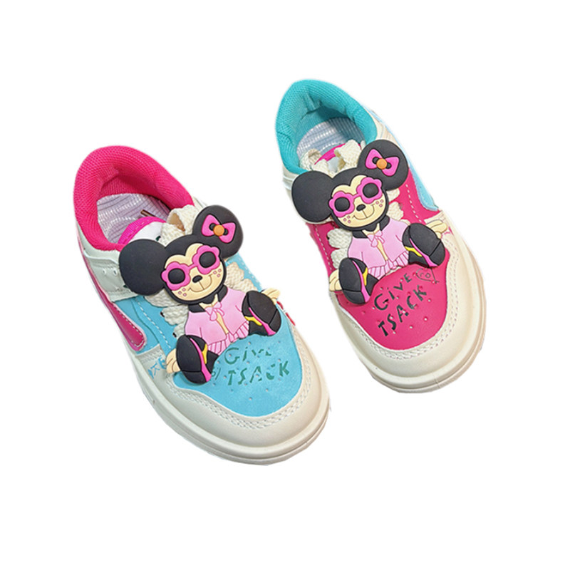 儿童新款软底轻便防滑耐磨运动鞋