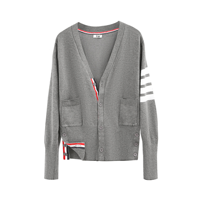 0学院风短款宽松女上衣针织开衫