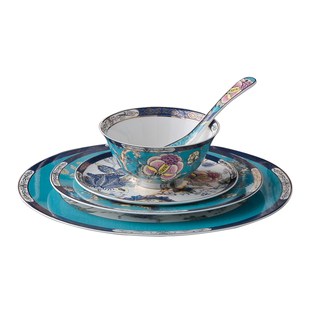 家用陶瓷盘碟套装西餐盘中式高档骨瓷餐具套装欧式轻奢菜盘汤碗勺