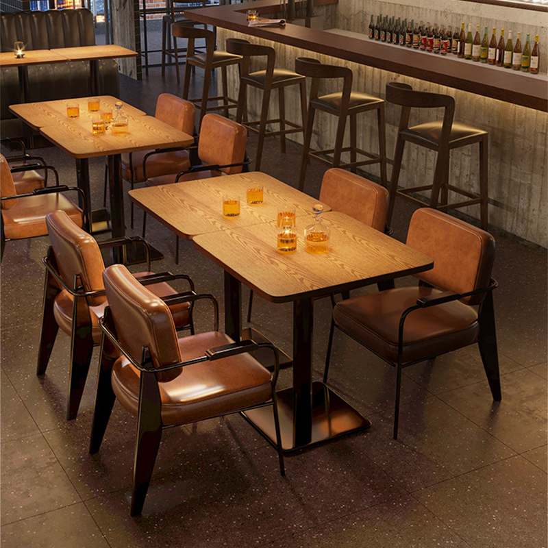 美式复古小酒馆桌椅组合咖啡店清吧商用主题西餐厅酒吧网红实木桌
