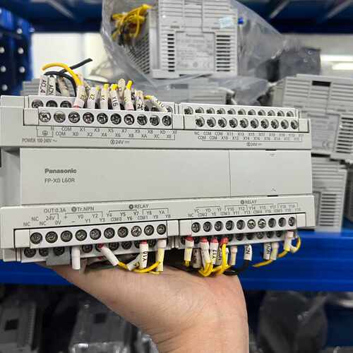 议价PLC控制器，型号AFPX0L60R-F，FP-XO L