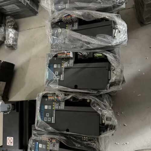 询价-驱动6SL32105FE120UA0实图拍
