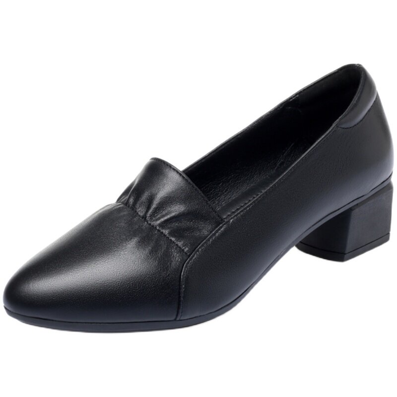 网红春季真皮舒适软底中跟单鞋