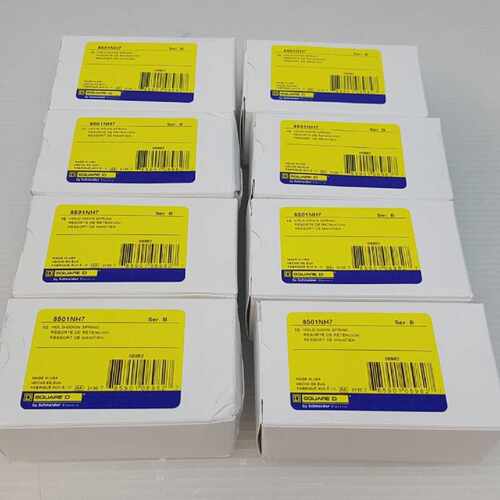80pcs Schneider Electric 8501NH7 SPRING CLIP