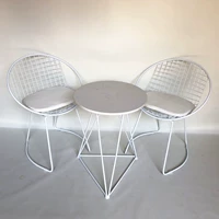 Один стол, два стула, белый «Мраморе для рабочего стола»