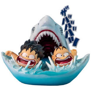 七龙珠 小悟空克林修行 鲨鱼攻击 悟空小林水里逃生 蛋仔模型手办