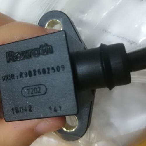 议价REXTOTH力士乐速度传感器 R902602509   HDD1L32ND/20