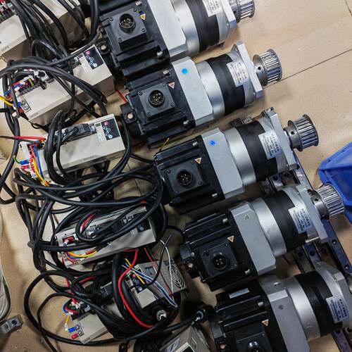 【询价】禾川伺服电机1.5KW，，驱动型号SV-X2EA150A-A适用
