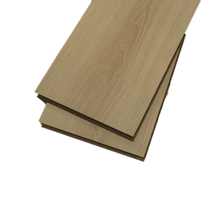 强化复合木地板12mm家用防水耐磨环保金刚板厂家直销工程金刚地板