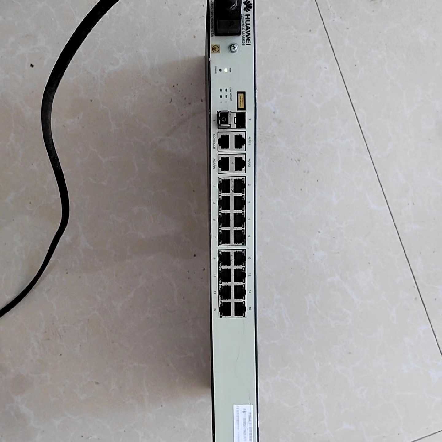议价MA5626-16，千兆交换机，功能全好的，，带两个一对