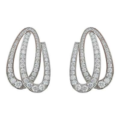 线条不规则镂空锆石耳饰