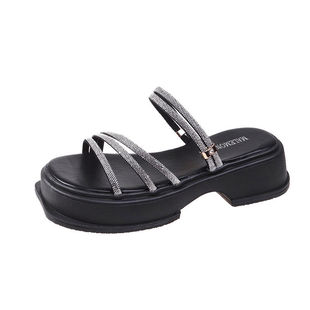 2026新款夏季配裙子水钻增高凉鞋女款两穿拖鞋海边松糕厚底沙滩鞋