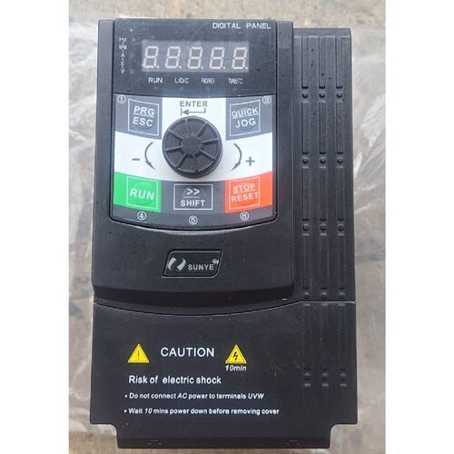 CM528H-4T4R0GB/5R5PB 变频器4KW