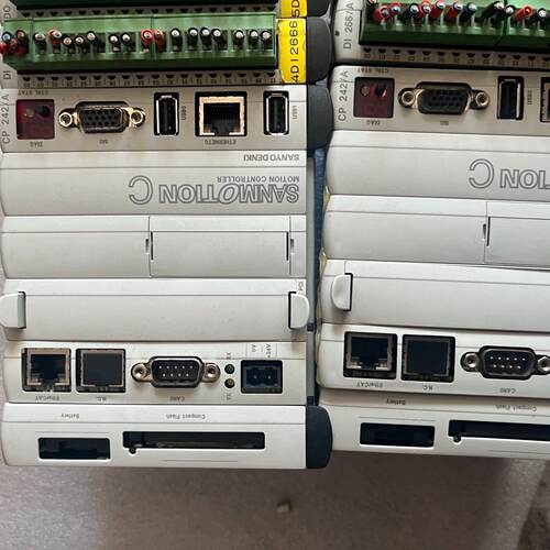议价Robot Controller Cp242 A   Di266 A Controller Do适用