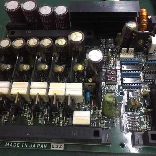议价三菱驱动器驱动板RF01D..BN624E925G52A
