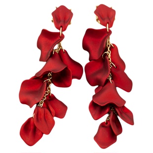 夸张个性红色花瓣长款耳环过年搭配复古高级感蚊香盘耳夹无耳洞女