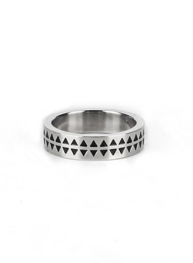 原创图腾对戒钛钢情侣