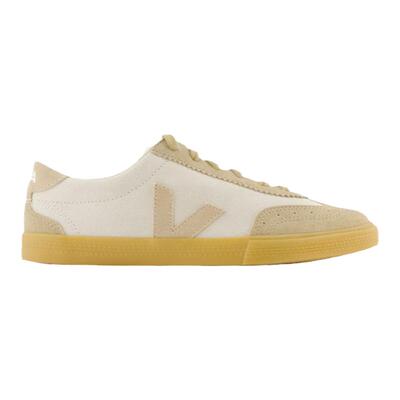 Veja Volley 牛皮低跟平底运动鞋