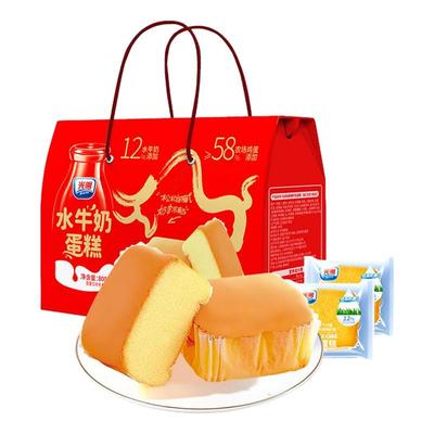 光明水牛奶蛋糕春节团购年货礼品盒过年走亲戚送人实用官方旗舰店