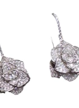 银镀白金山茶花耳钩镶嵌