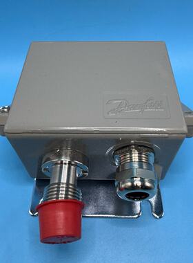 溢价-Danfoss EMP2 压力变送器 型号084G2109