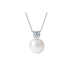 周六福项链女淡水珍珠链坠S925银时尚轻奢小众送女友本命年礼物