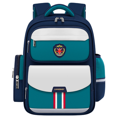 超大容量减负护脊超轻英伦风书包