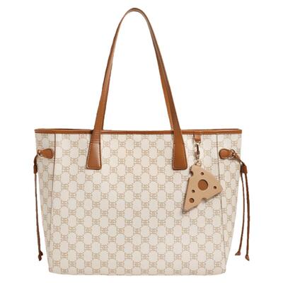 百丽女包通勤大容量百搭托特包