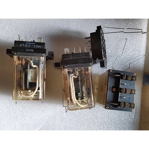 货继电器HG3一AC100V的拆机货很新的只
