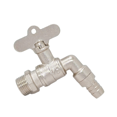 带钥匙热水咀热水龙头