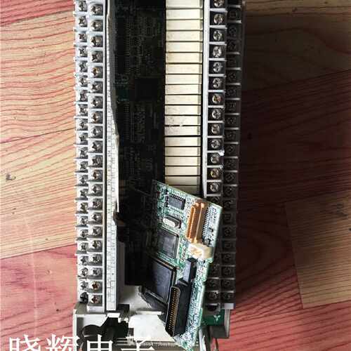 议价PLC三菱FX2N可编程控制器FX2N-64MR-ES/UL不包好坏