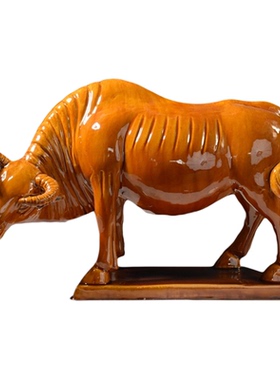 家居户型正北偏北陶瓷水牛摆件