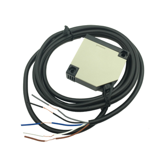 方形激光镜面回归反馈反射型光电开关传感器远距离20米可见光点30